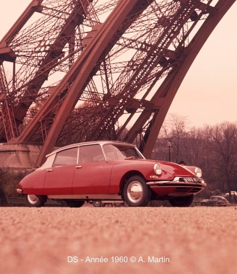 DS rouge - Année 1960 © A. Martin